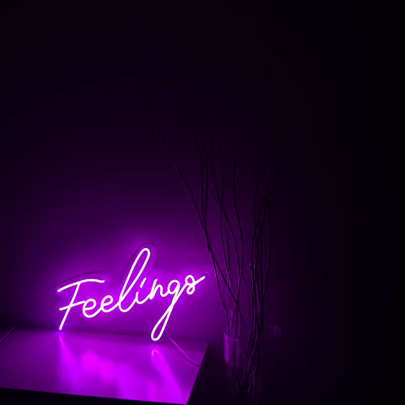 Feelingsのネオンサイン看板