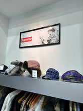 画像をギャラリービューアに読み込む, アパレルショップ店内