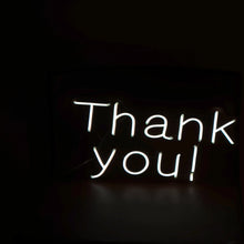 画像をギャラリービューアに読み込む, Thank you !の文字ネオンサイン