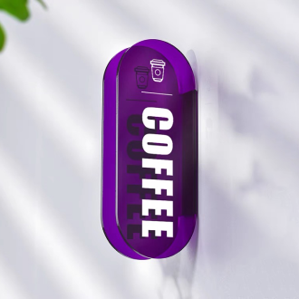 カフェのおしゃれなアクリル看板を壁掛け
