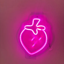 Load image into Gallery viewer, cafe-miuette 店内に飾られている苺のピンクネオンサイン
