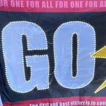 画像をギャラリービューアに読み込む, GO_光る横断幕2