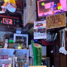 画像をギャラリービューアに読み込む, 君こそスターだ バー店内