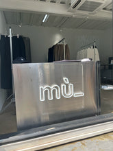 Load image into Gallery viewer, mu_lab.様 ネオンサインと店内風景