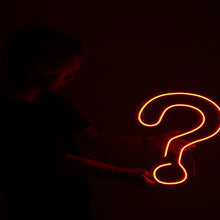 画像をギャラリービューアに読み込む, ? クエスチョンマークのネオン画像