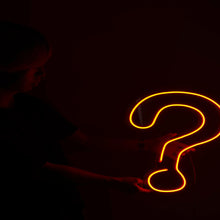 画像をギャラリービューアに読み込む, ? クエスチョンマークのネオン画像