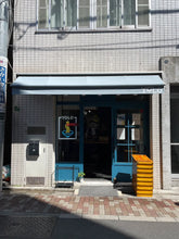 Load image into Gallery viewer, 横浜醤油豚骨ラーメンYOLO様 外観3