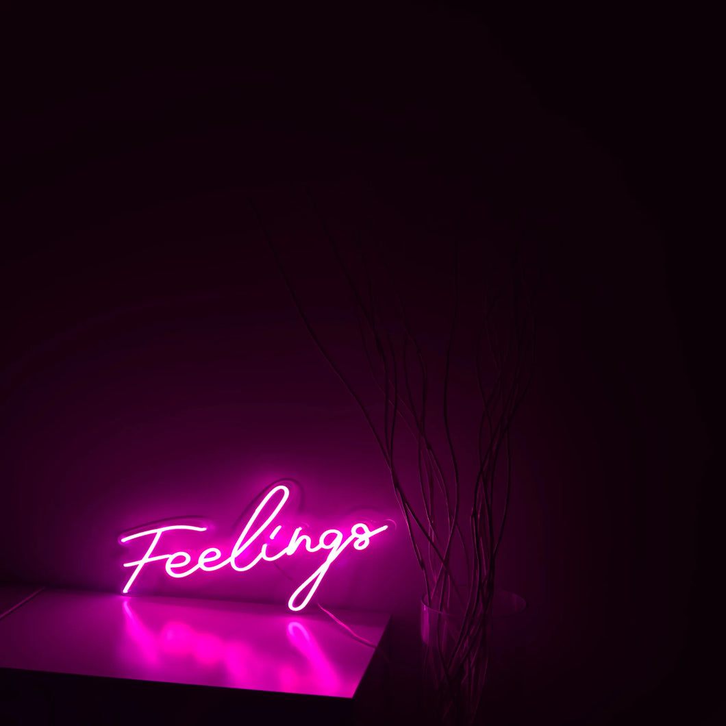 feelingsのネオンサイン