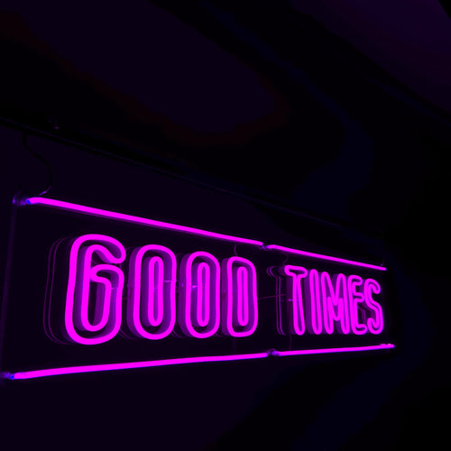 GOODTIMESのネオンサイン