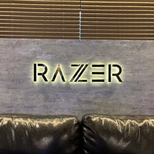 Load image into Gallery viewer, razerジムの背面発光ネオンサイン1
